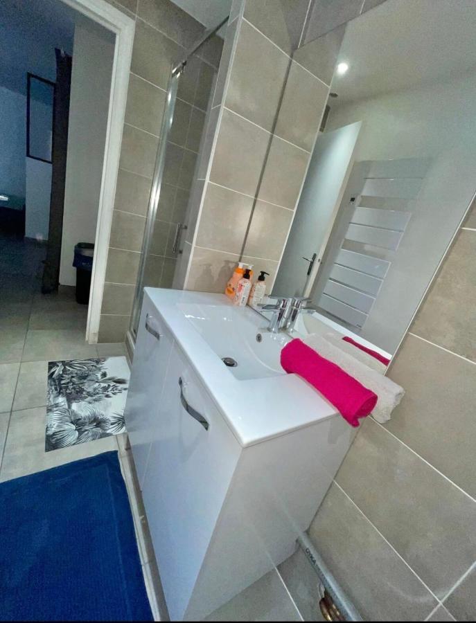 Studio La Reine Blanche - 4Pers - Rdc Apartment Bourges Ngoại thất bức ảnh